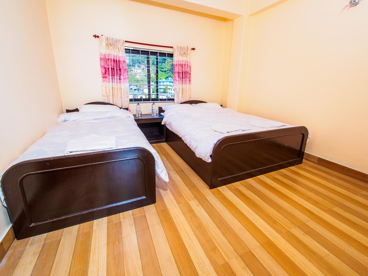 Hotel Sunflower Pokhara Luaran gambar