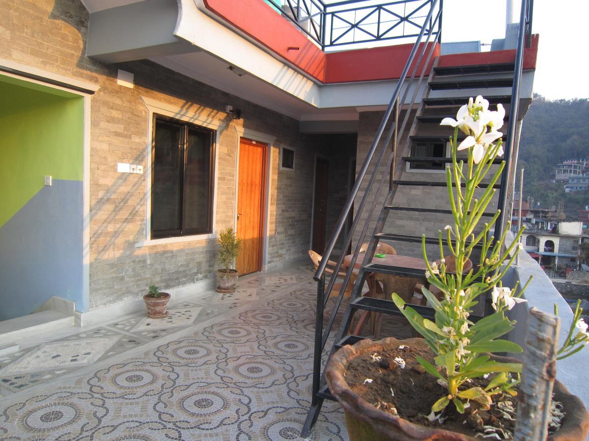 Hotel Sunflower Pokhara Luaran gambar